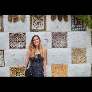 Meet your Posher, Eva